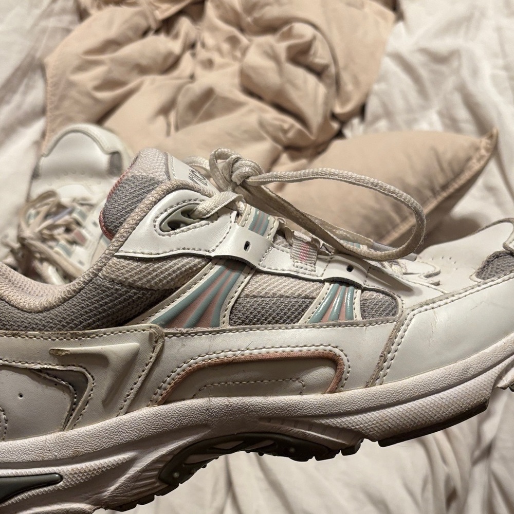 Vionic Off-White Athletic Shoes - image 3